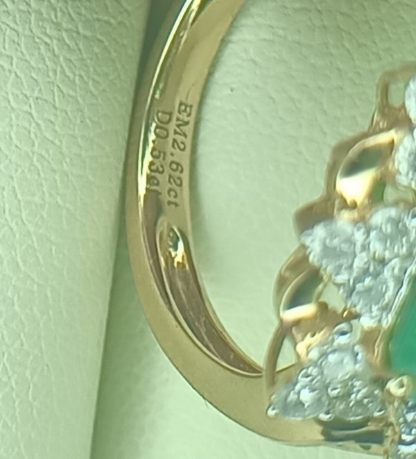 Women's 3.15 ct. Natural Emerald & Round Diamonds Ring in 14k Yellow Gold - Image 3