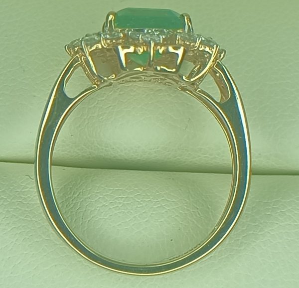 Women's 3.15 ct. Natural Emerald & Round Diamonds Ring in 14k Yellow Gold - Image 4