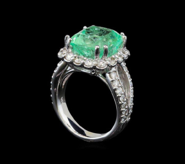 GIA 9.75 ct. Emerald & Diamonds Fashion Ring in 14K White Gold - Image 3