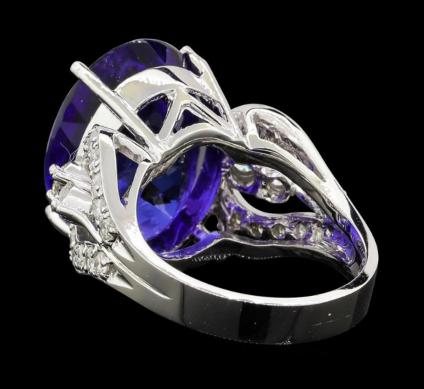 GIA 19.49 ct. Tanzanite & Diamonds Fashion Ring in 14K White Gold - Image 3